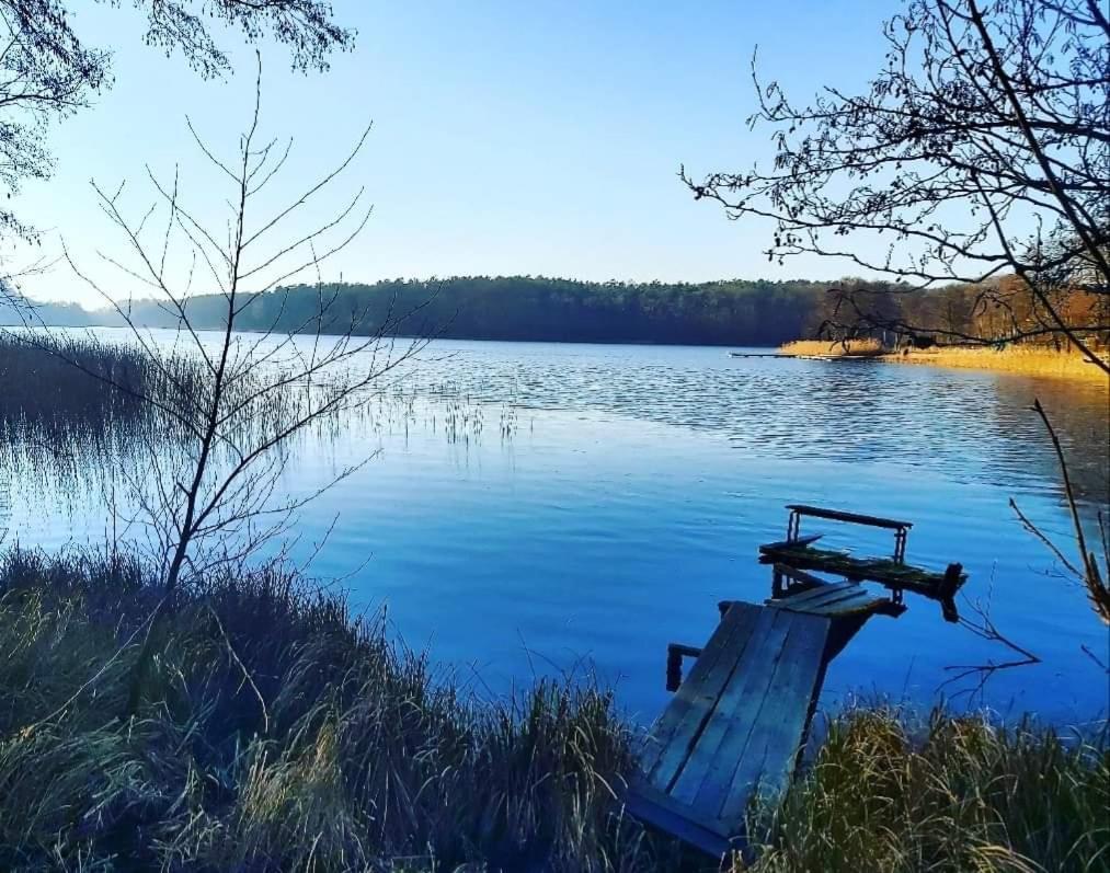 Apartament Nad Jeziorem Welle Kołczewo Exteriör bild