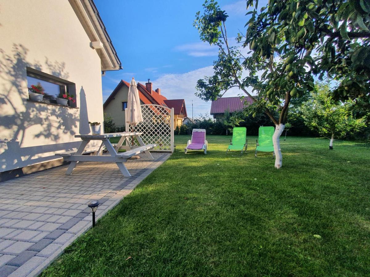 Apartament Nad Jeziorem Welle Kołczewo Exteriör bild